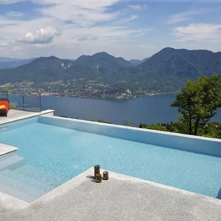 Sleeps 16 Premeno